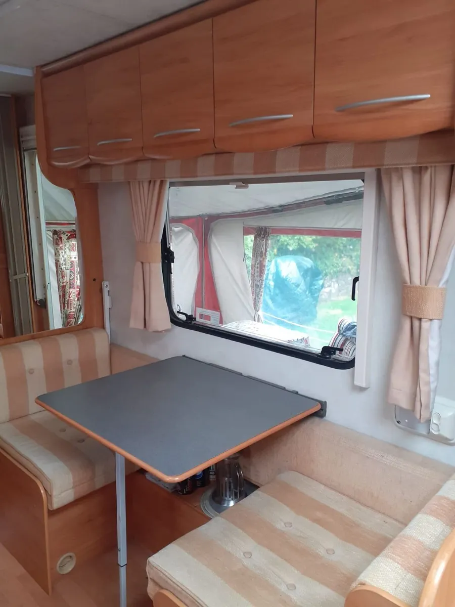 Adria Adora 6 Berth Fixed Caravan - Image 4