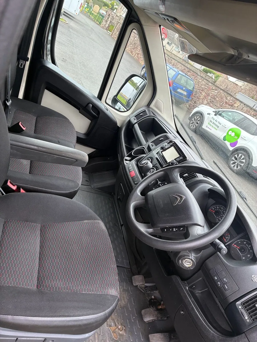 Citroen relay Campervan - Image 4