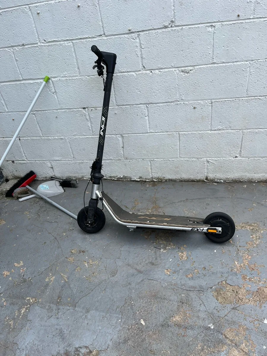 Indi ex1 electric scooter - Image 1