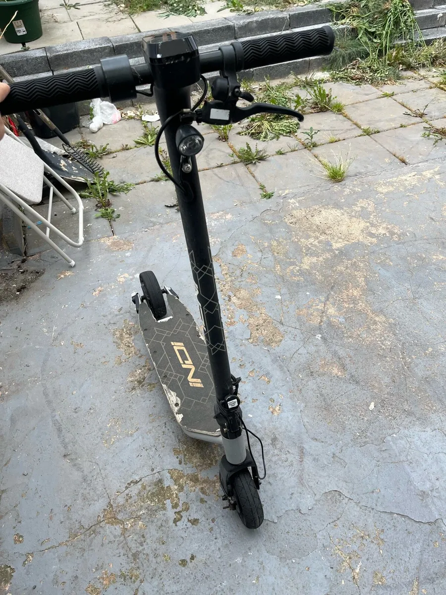 Indi ex1 electric scooter - Image 2