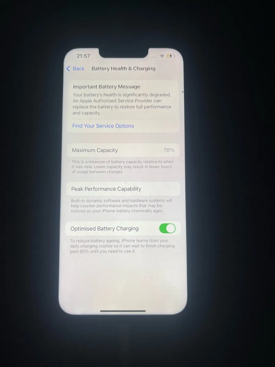iPhone 13 - Image 3