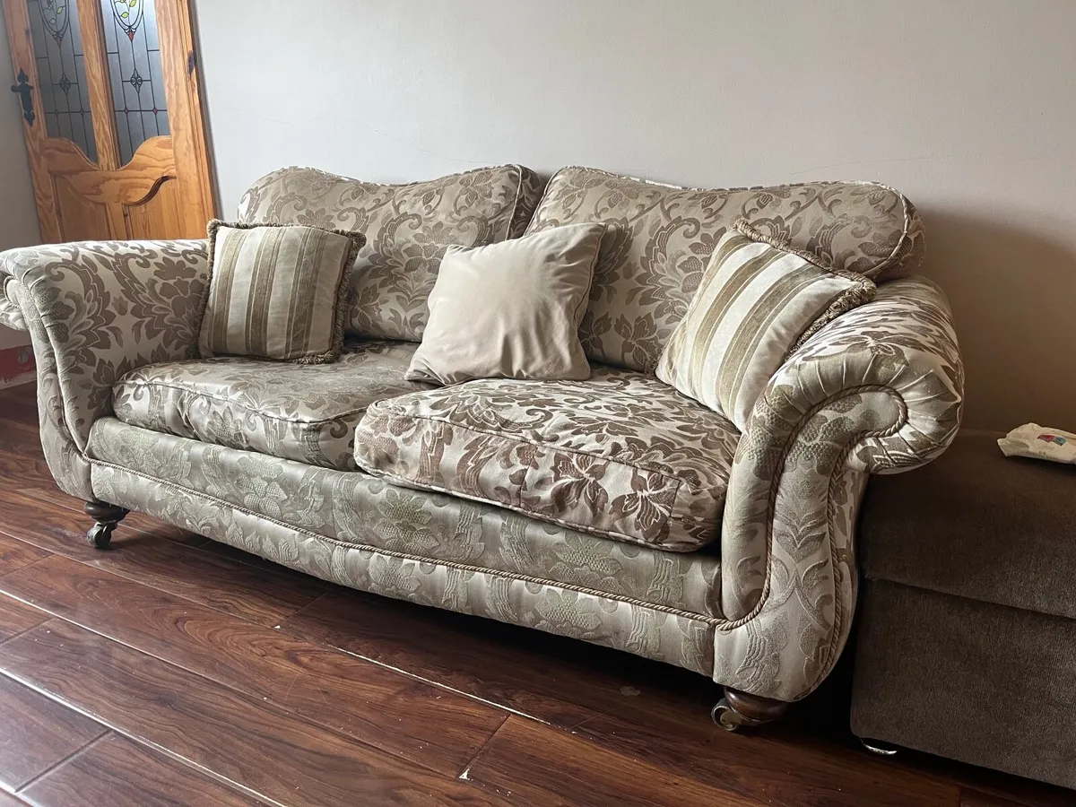 Two and three seater couch - Image 1