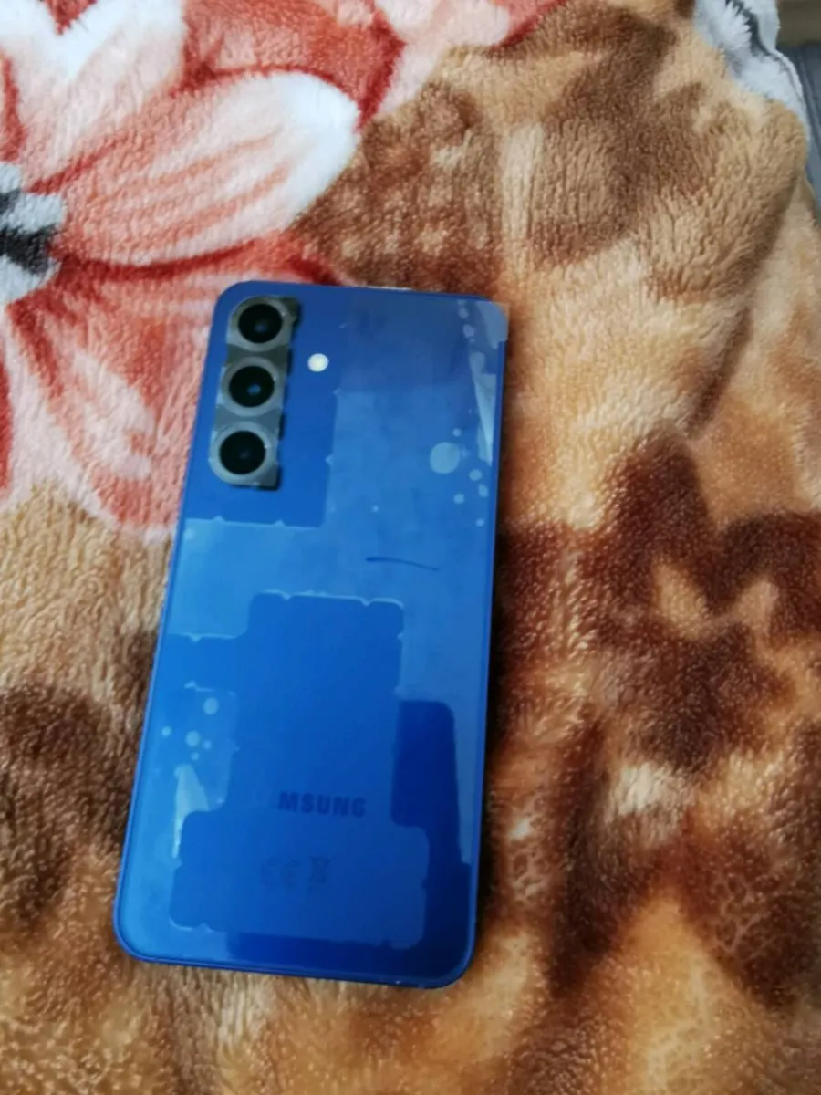 Samsung S25 5G for sale. - Image 1
