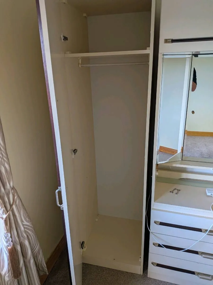 Wardrobe for sale - Image 4