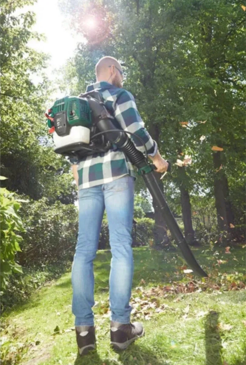 Parkside Petrol Backpack Leaf Blower 1600W - Image 3