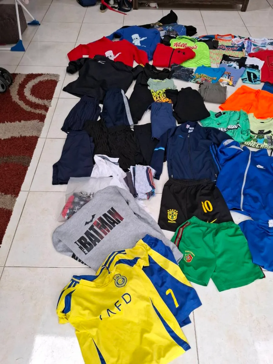 Boys clothes bundle age 8-9 - Image 2