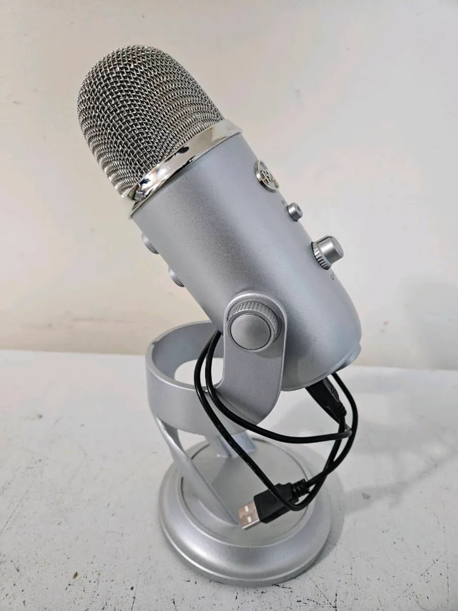 Yeti microphone - grey - Image 2