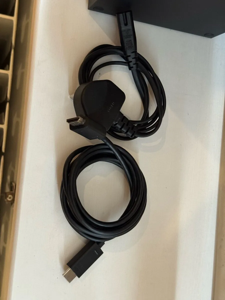 Xbox Series X 1TB - Image 4