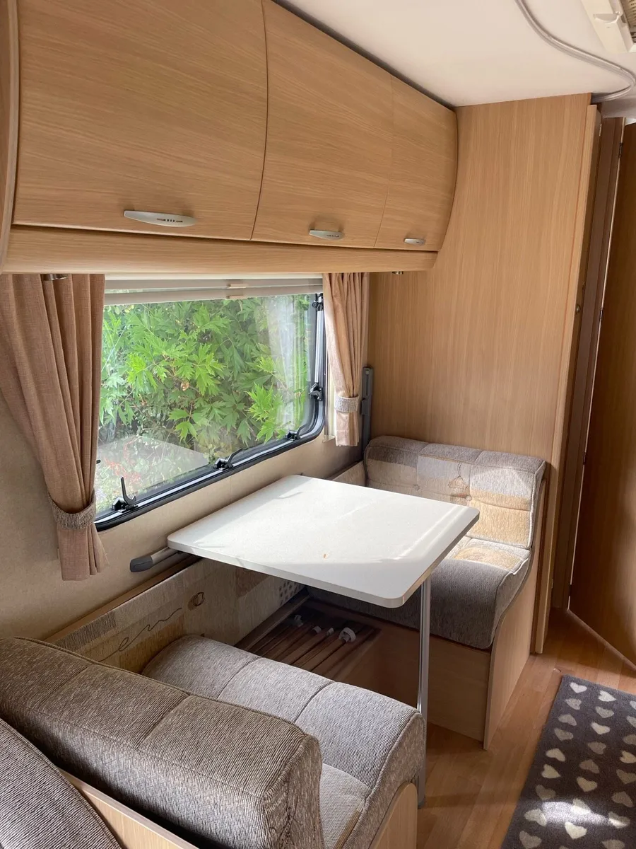 4 Berth 2007 Abbey Cardinal 520 Caravan  for sale - Image 3