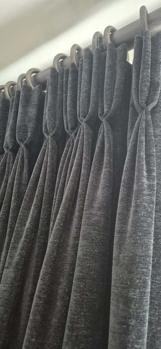 Curtains - Image 1