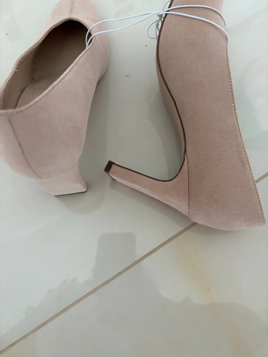 Ladies shoes - Image 3