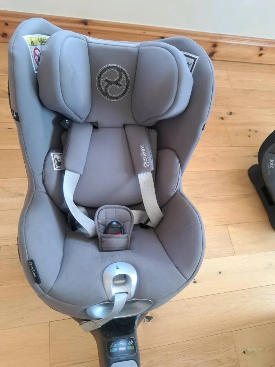 Cybex car seat - Image 2