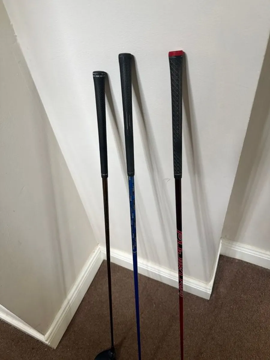 Taylor made Stealth2 driver Ping G30 driver and Ping 400 3 wood - Image 2