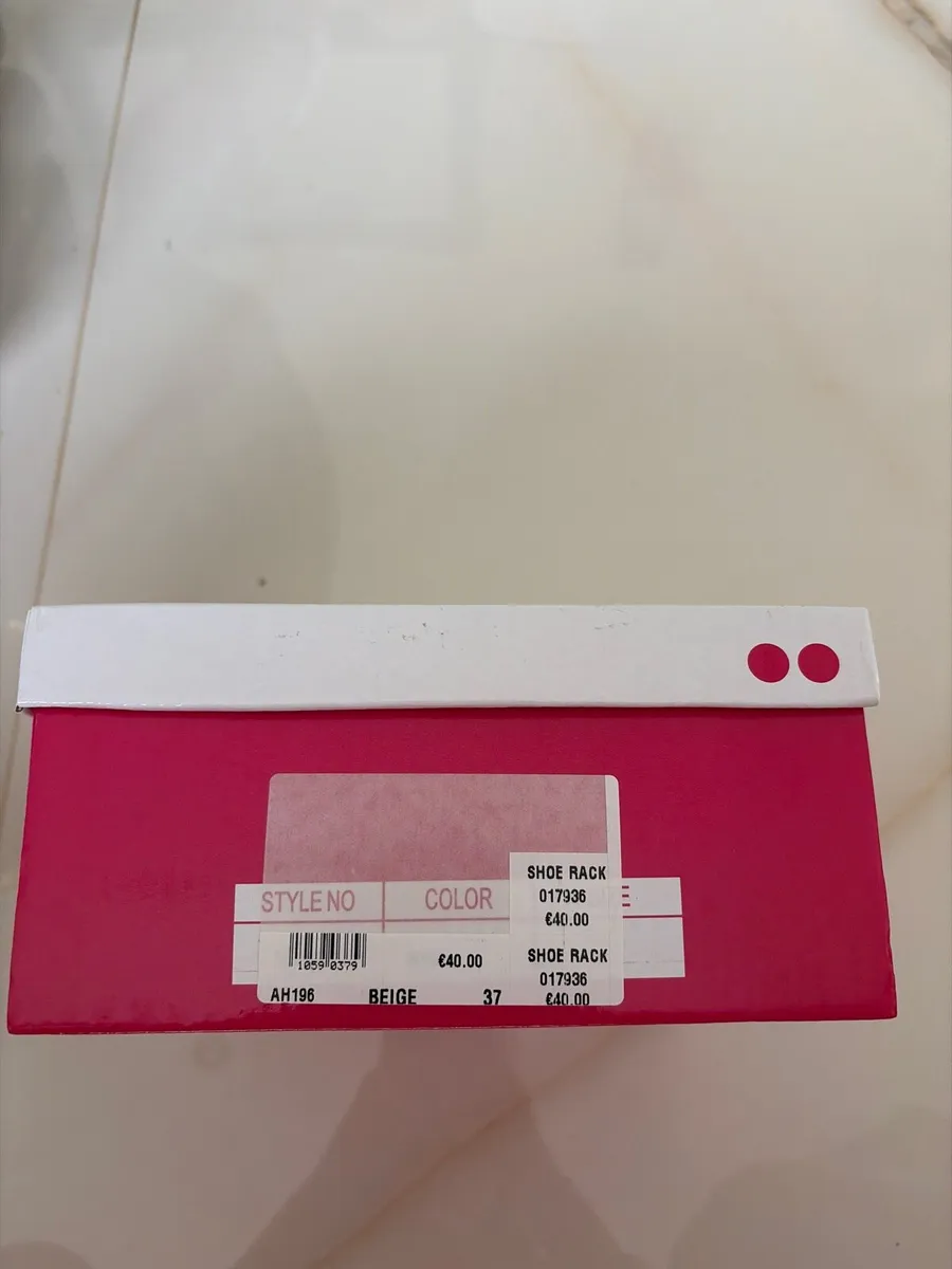 Ladies shoes - Image 4