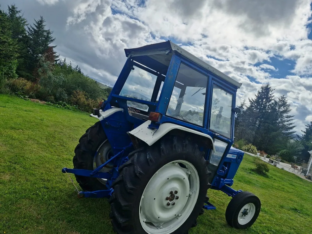 Ford 4600 - Image 4