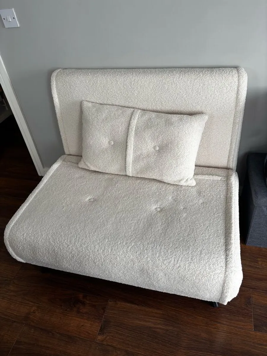 sofa bed - Image 1