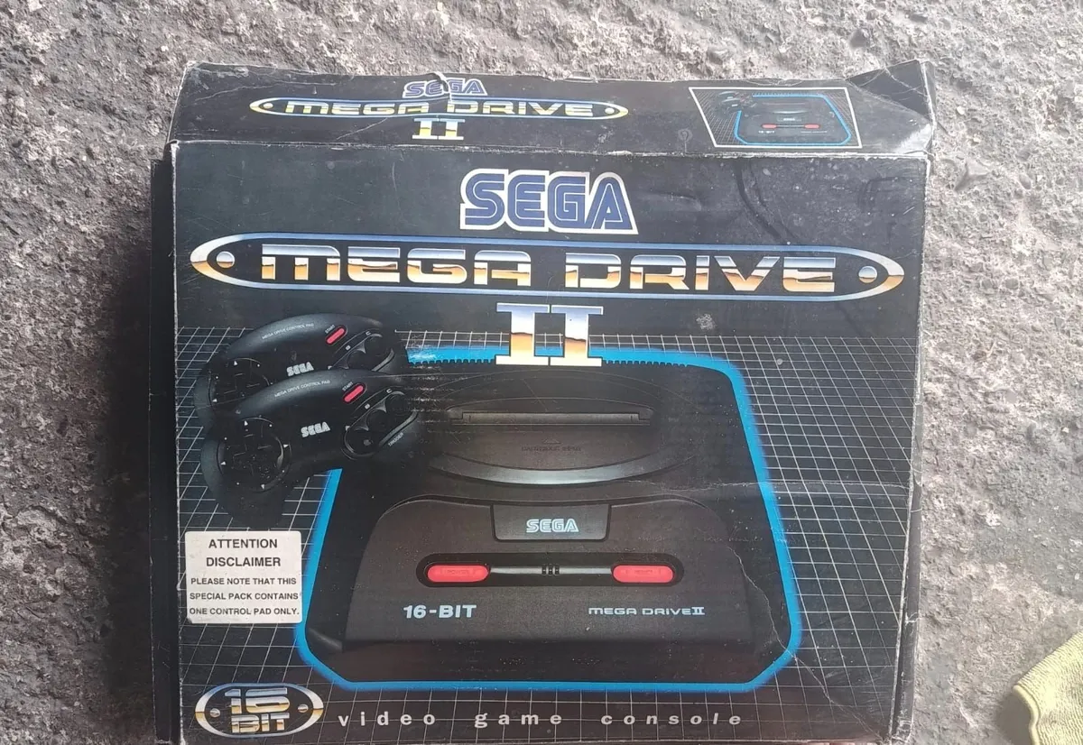 SEGA MEGA DRIVE II Retro Console - Image 1