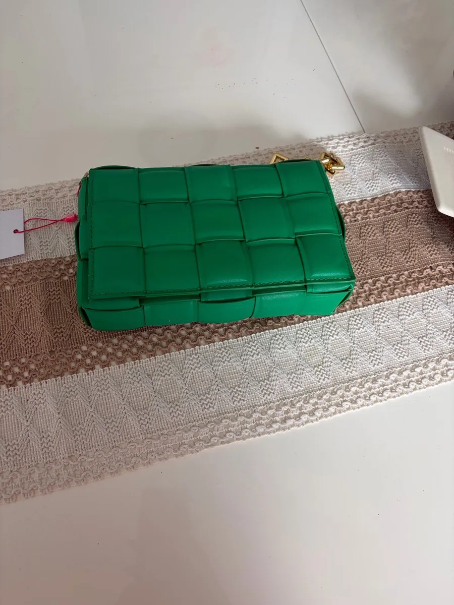 Ladies handbag - Image 2
