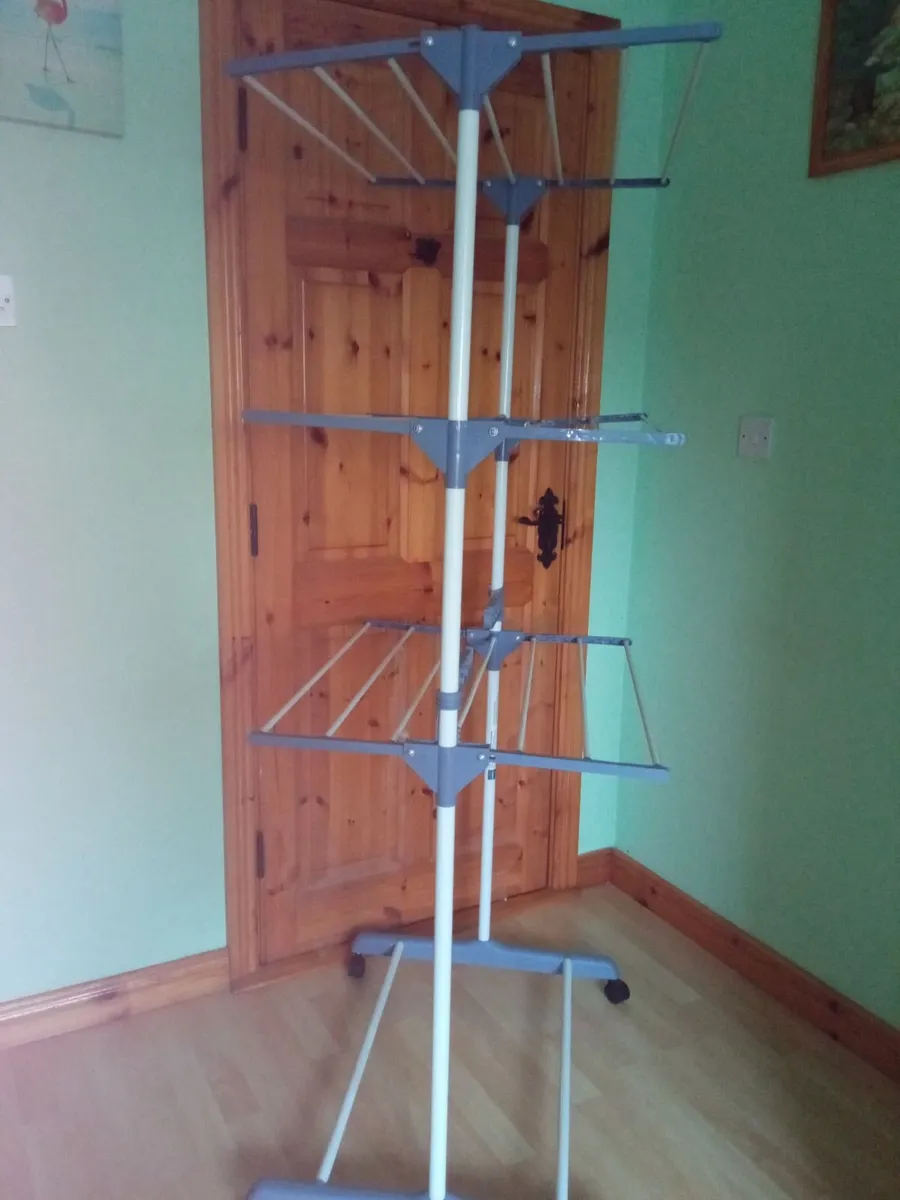 3 Tier Clothes Airer - Image 3