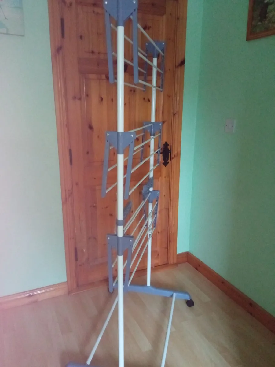3 Tier Clothes Airer - Image 4