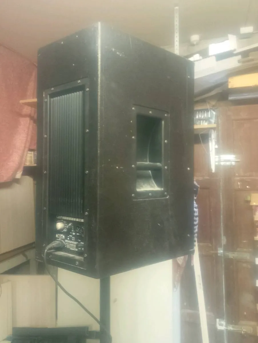 15" active speakers - Image 2