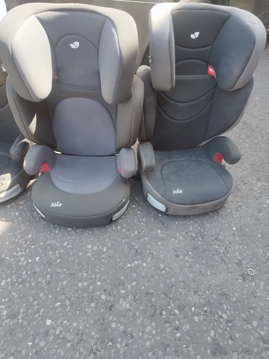 2 joie Isofix Car Seats