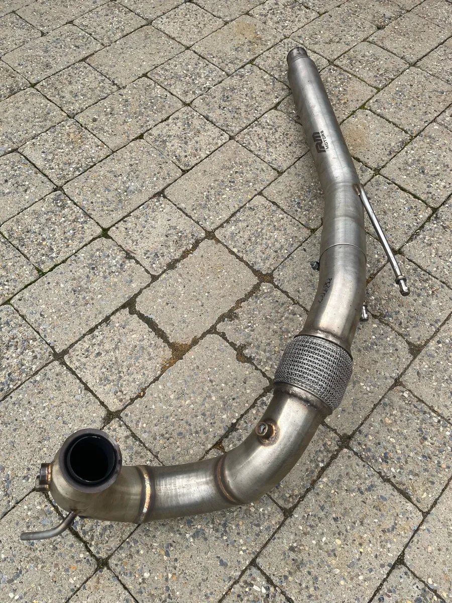 Downpipe - Image 1
