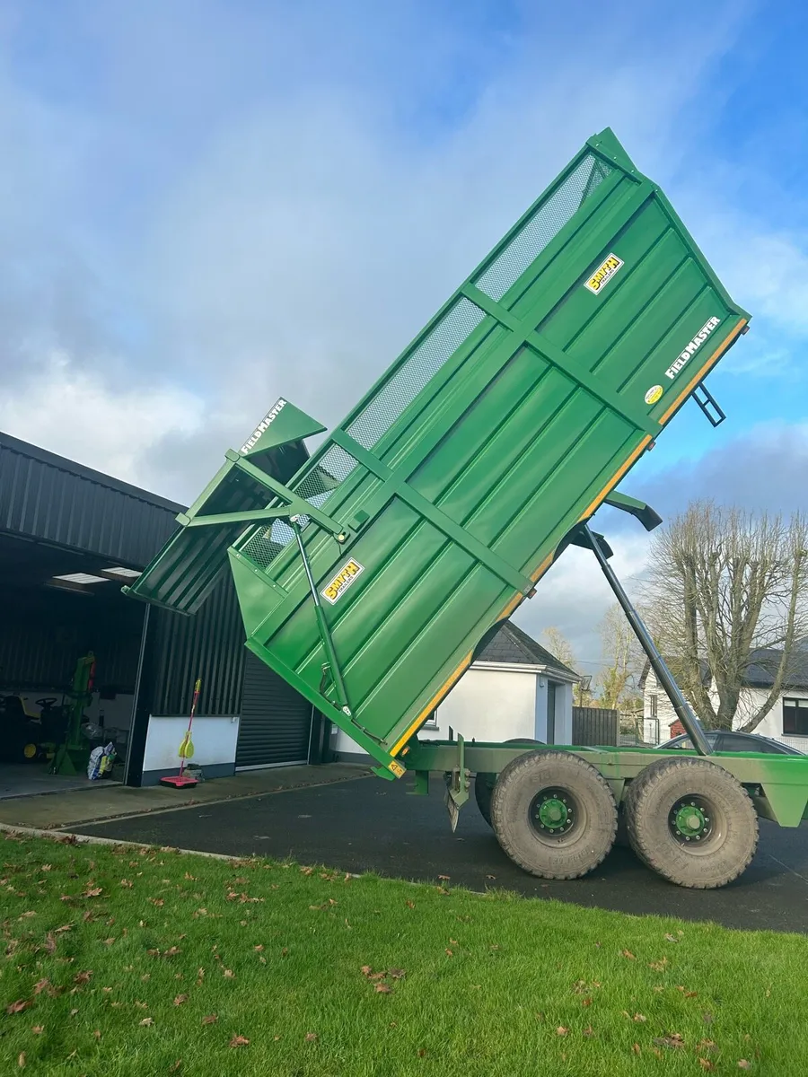 smyth silage trailer - Image 1