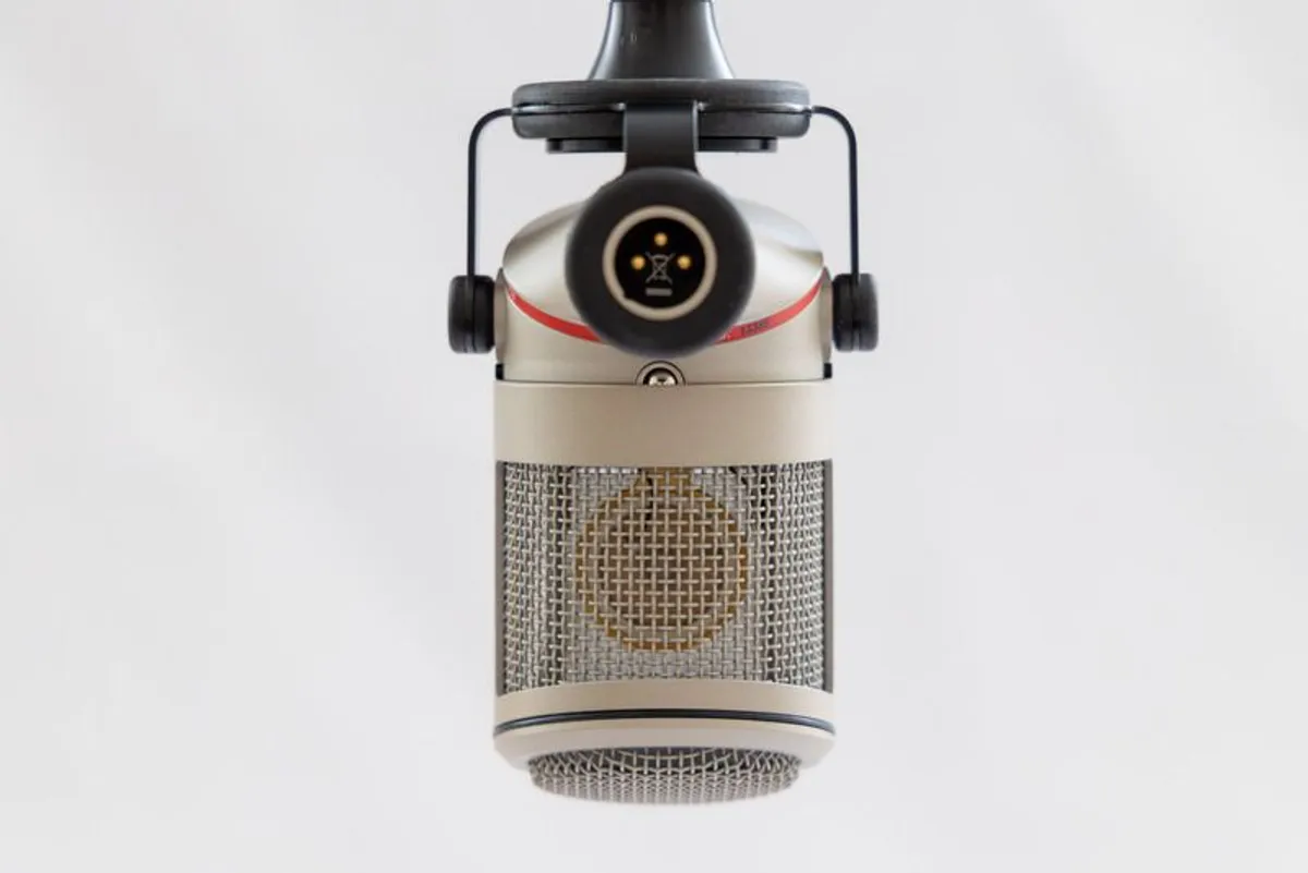 Neumann BCM104 and WS47 Windshield. Mint Condition, Original Boxes - Image 4