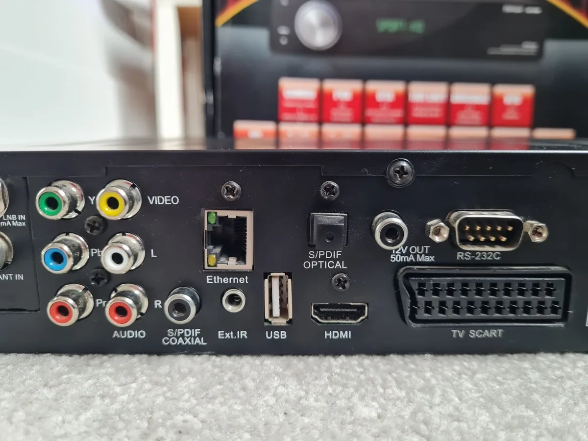 Opticum HD TS20 digital satellite receiver - Image 4