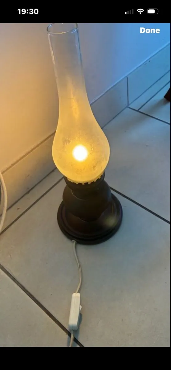 Vintage ‘Oil’ style Table Lamp - Image 3