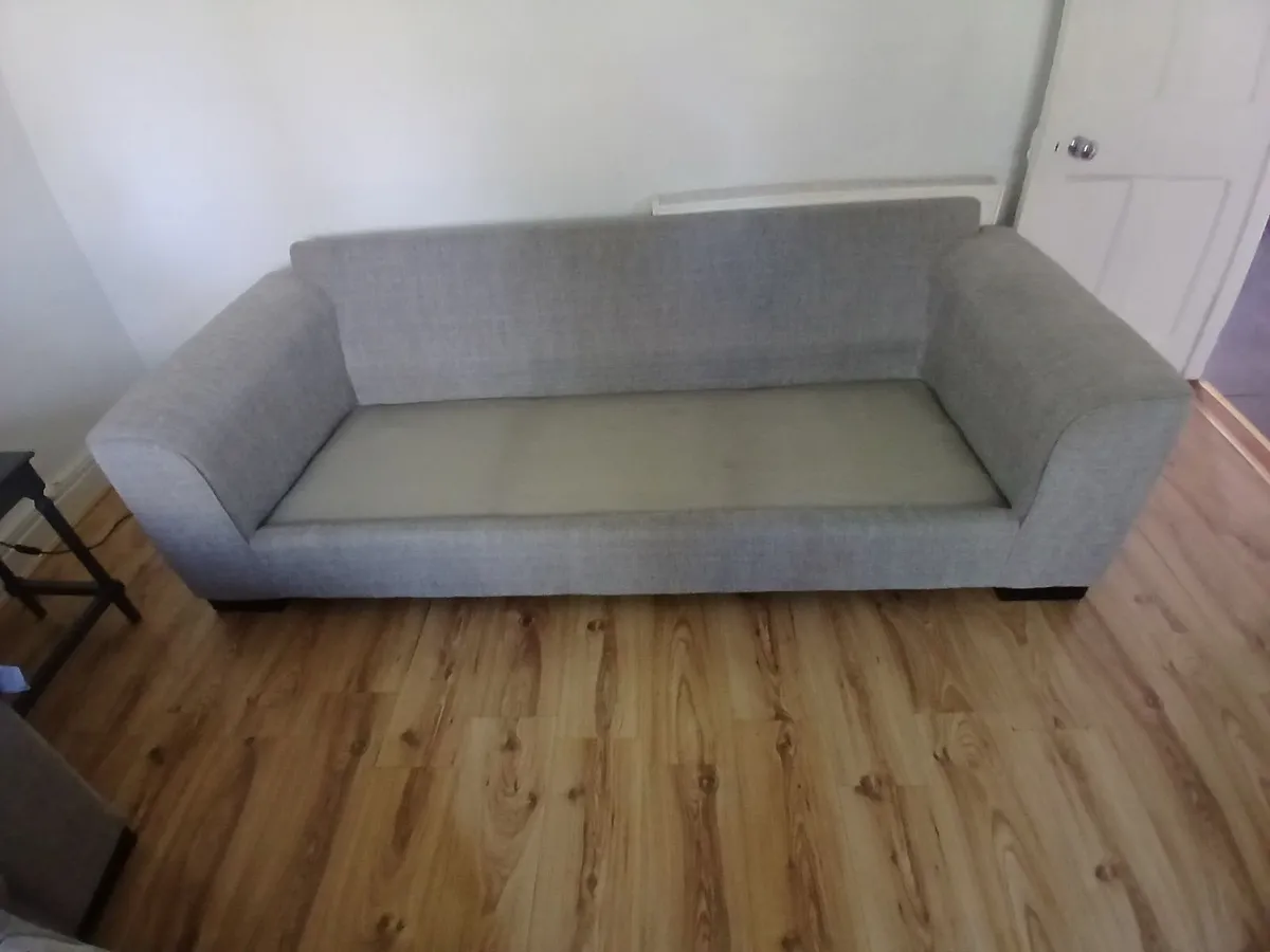3 Seater Couch - Image 2
