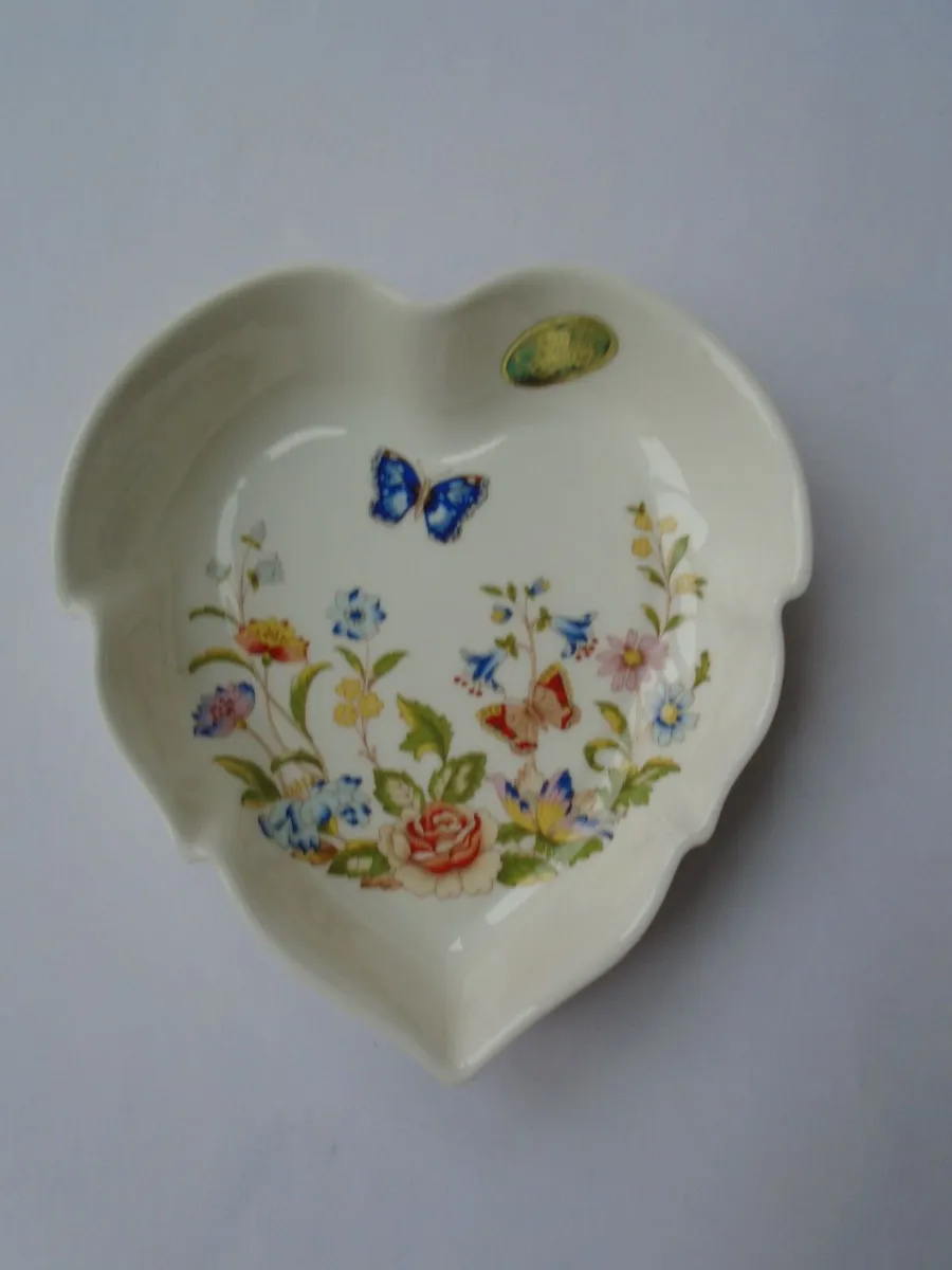 Aynsley china dish, Home decor, Collectables - Image 1