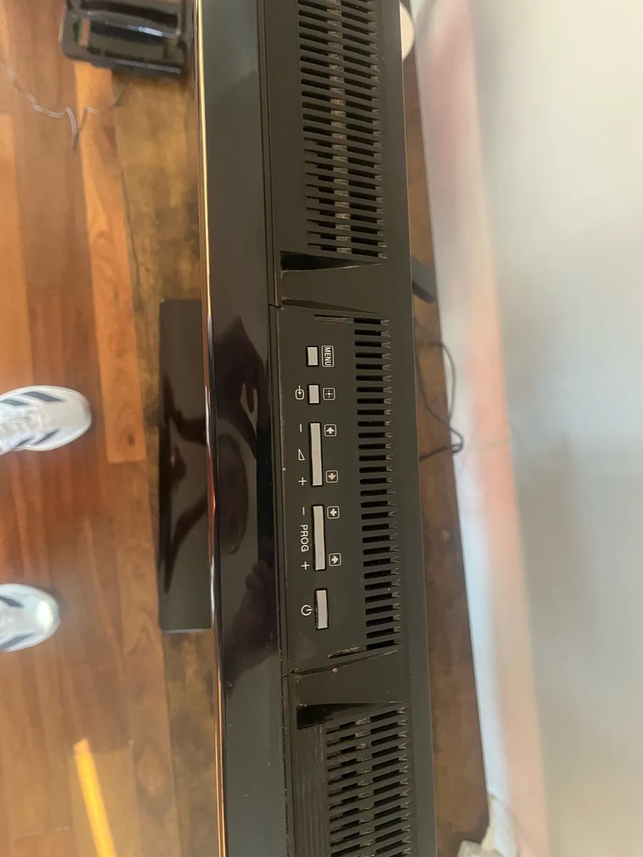 32” Sony TV - Image 2