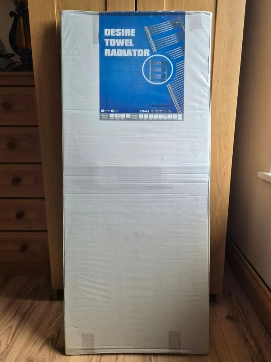 Towel Bathroom Radiator - Image 2