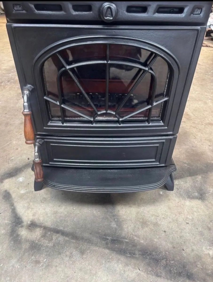 Stanley Erin stove - Image 1