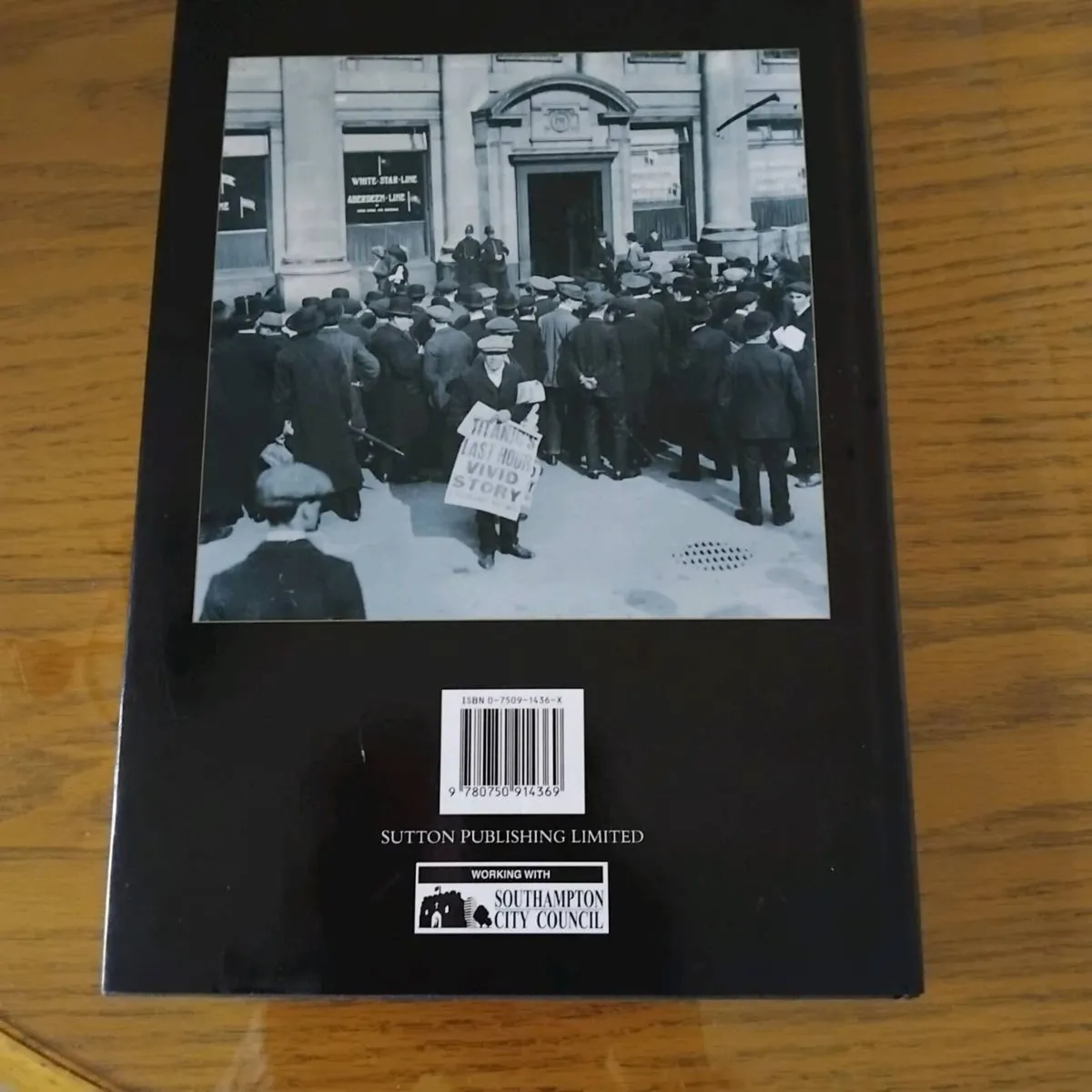 BOOK - Image 2