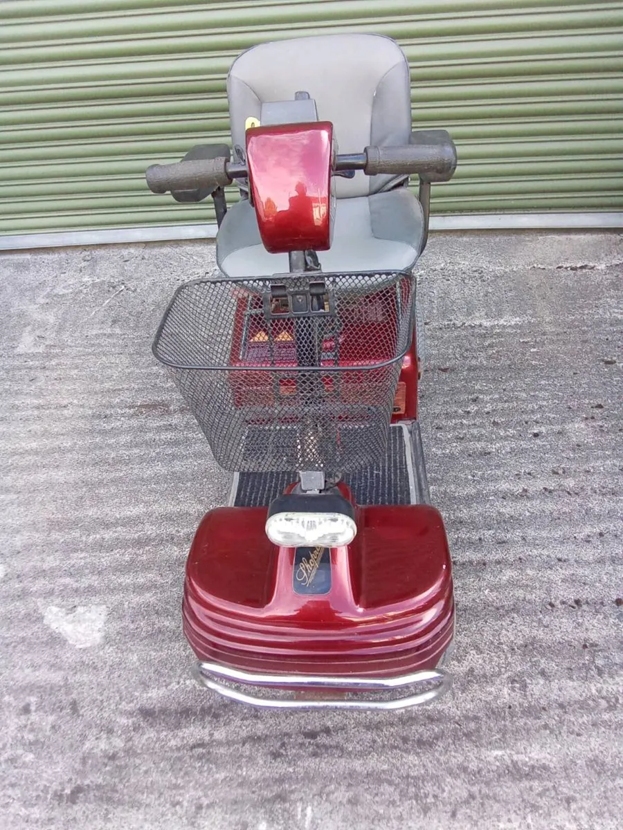 Mobility scooter - Image 1