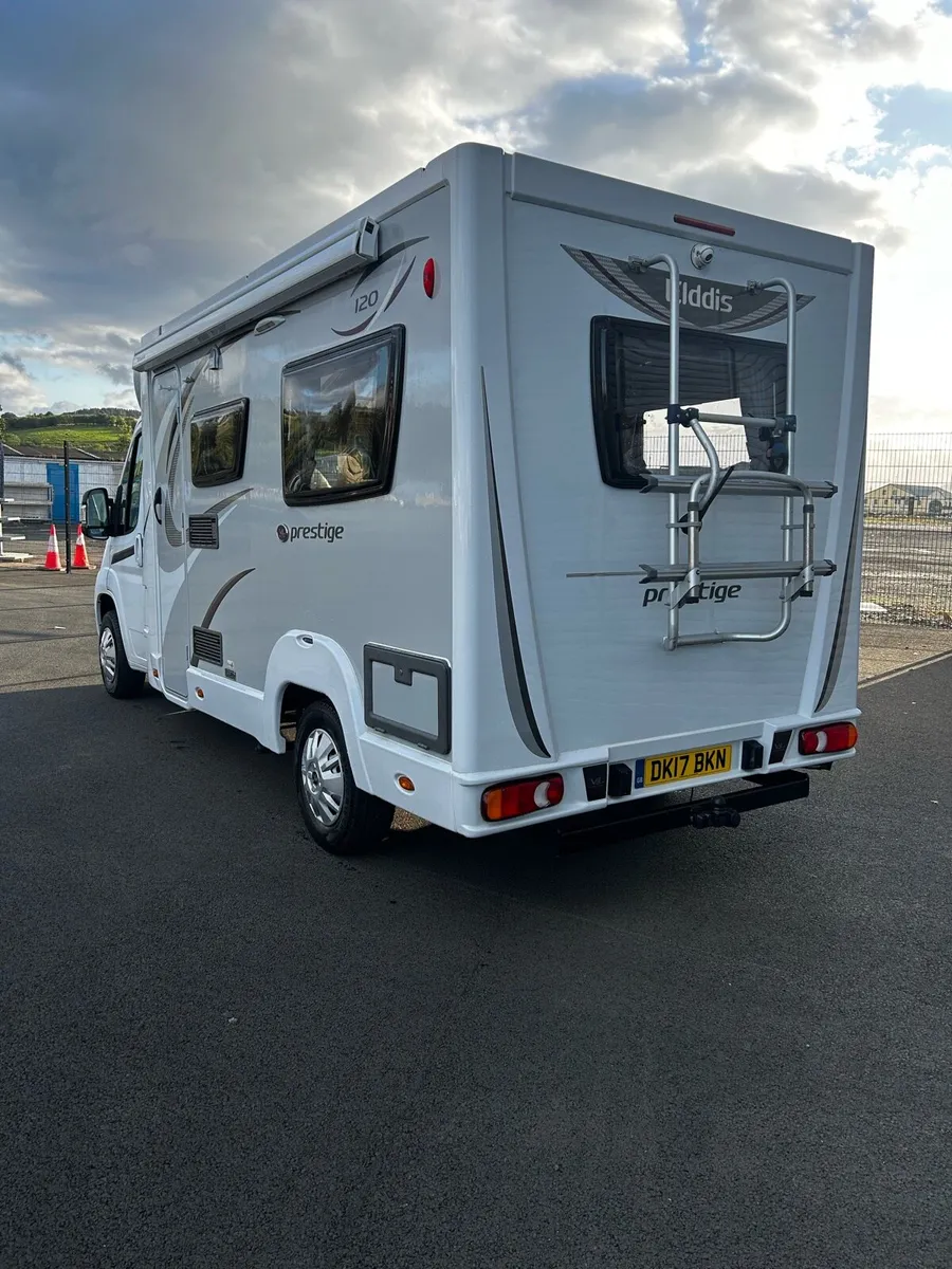 2017 Elddis Prestige 120 - Image 3