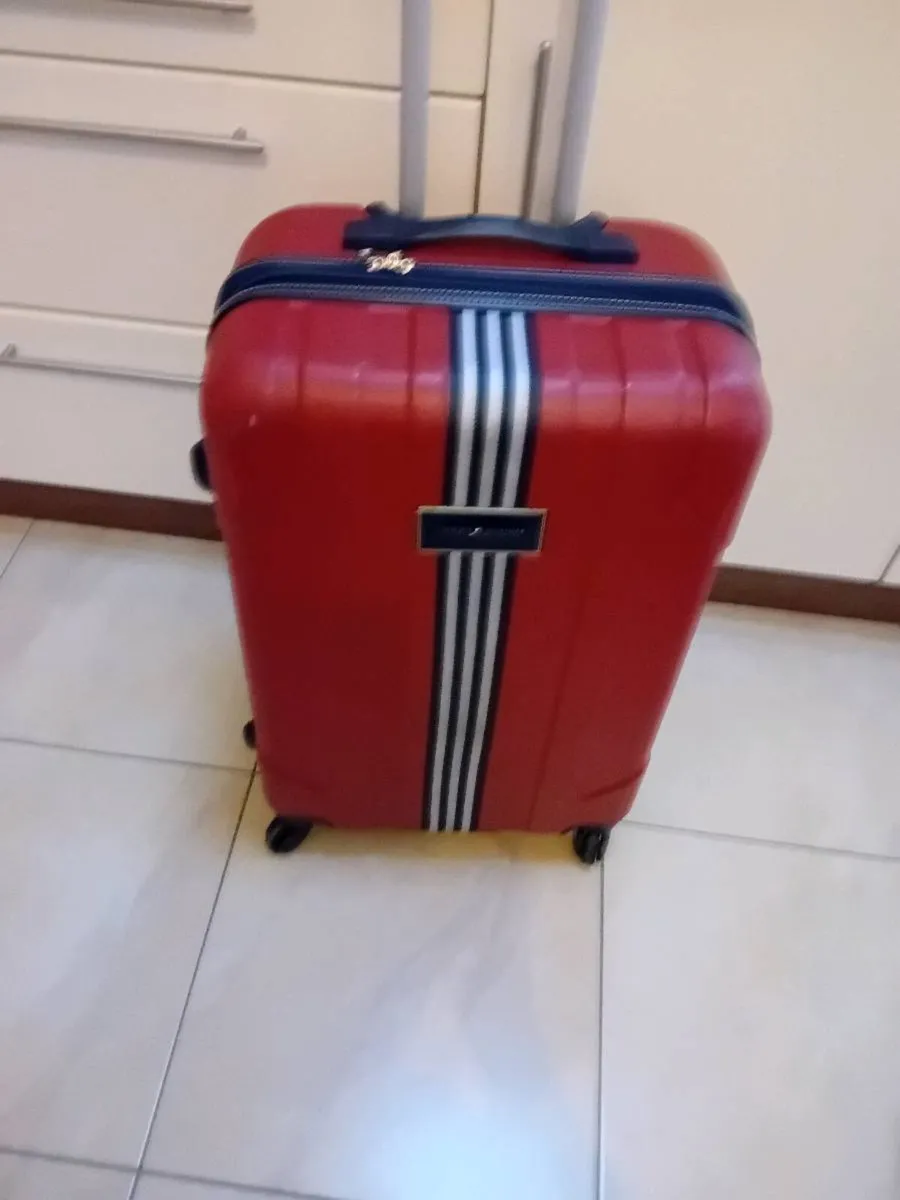 TOMMY HILFIGER HARD TYPE SUITCASE 4 WHEELS - Image 2
