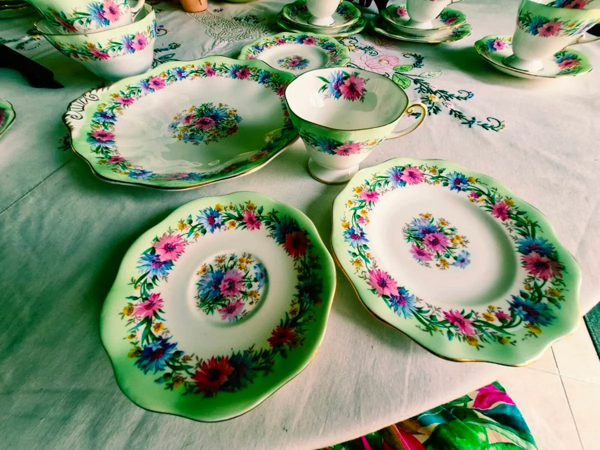 3 beautiful teasets - Image 3
