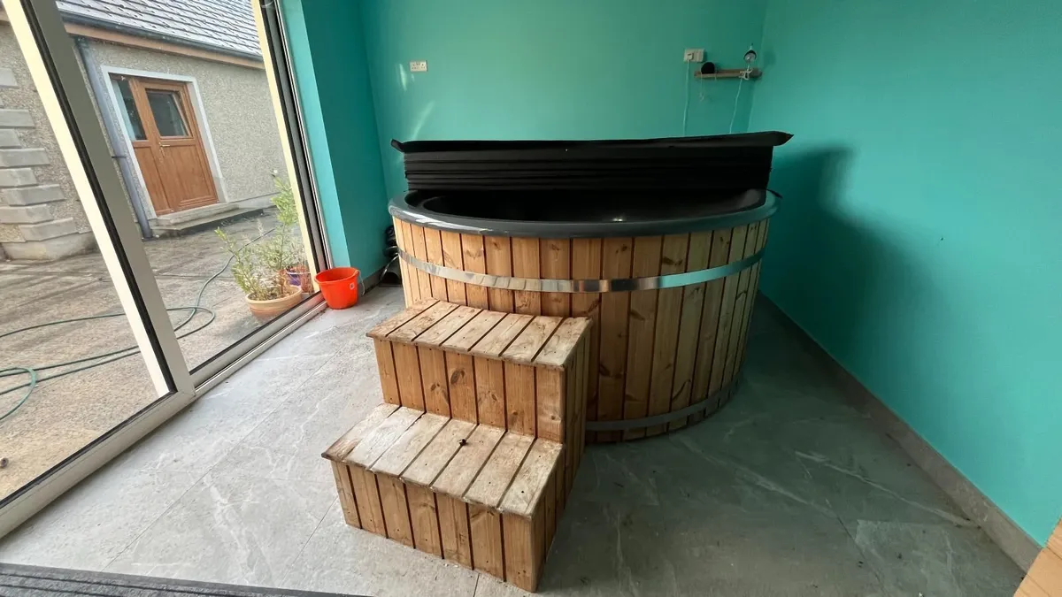 woodfired hot tub - Image 2