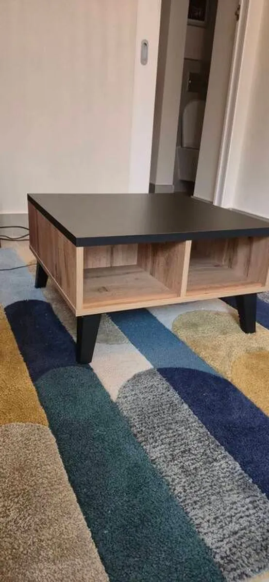 Modern low coffee table - Image 4