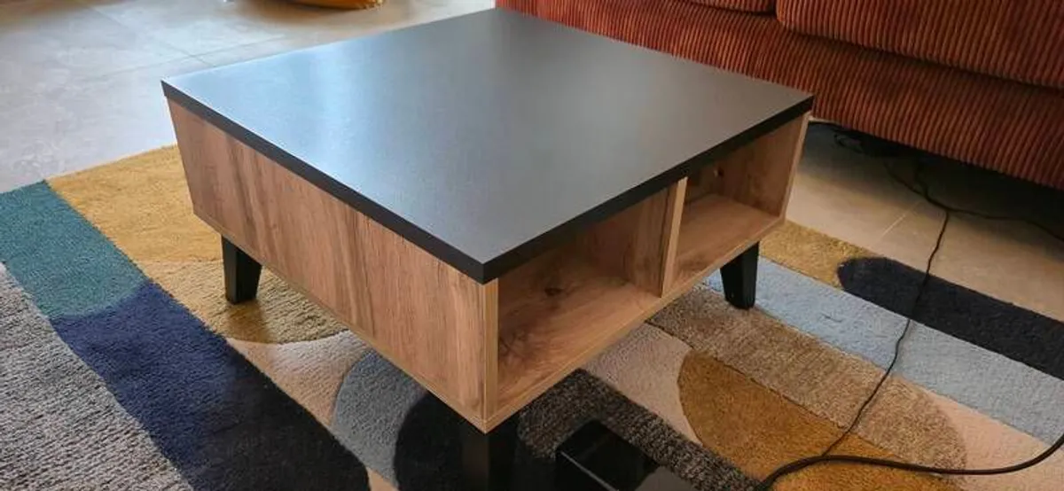 Modern low coffee table - Image 1