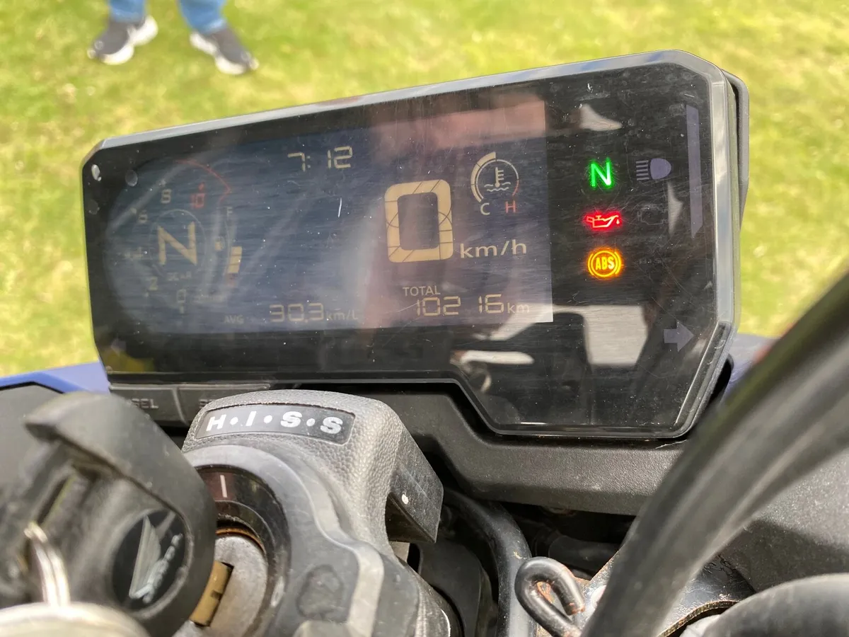 Honda CB500F - Image 4
