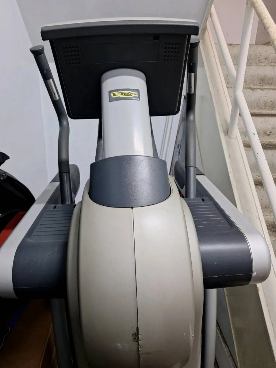 TECHNO gym Crosstrainer - Image 1