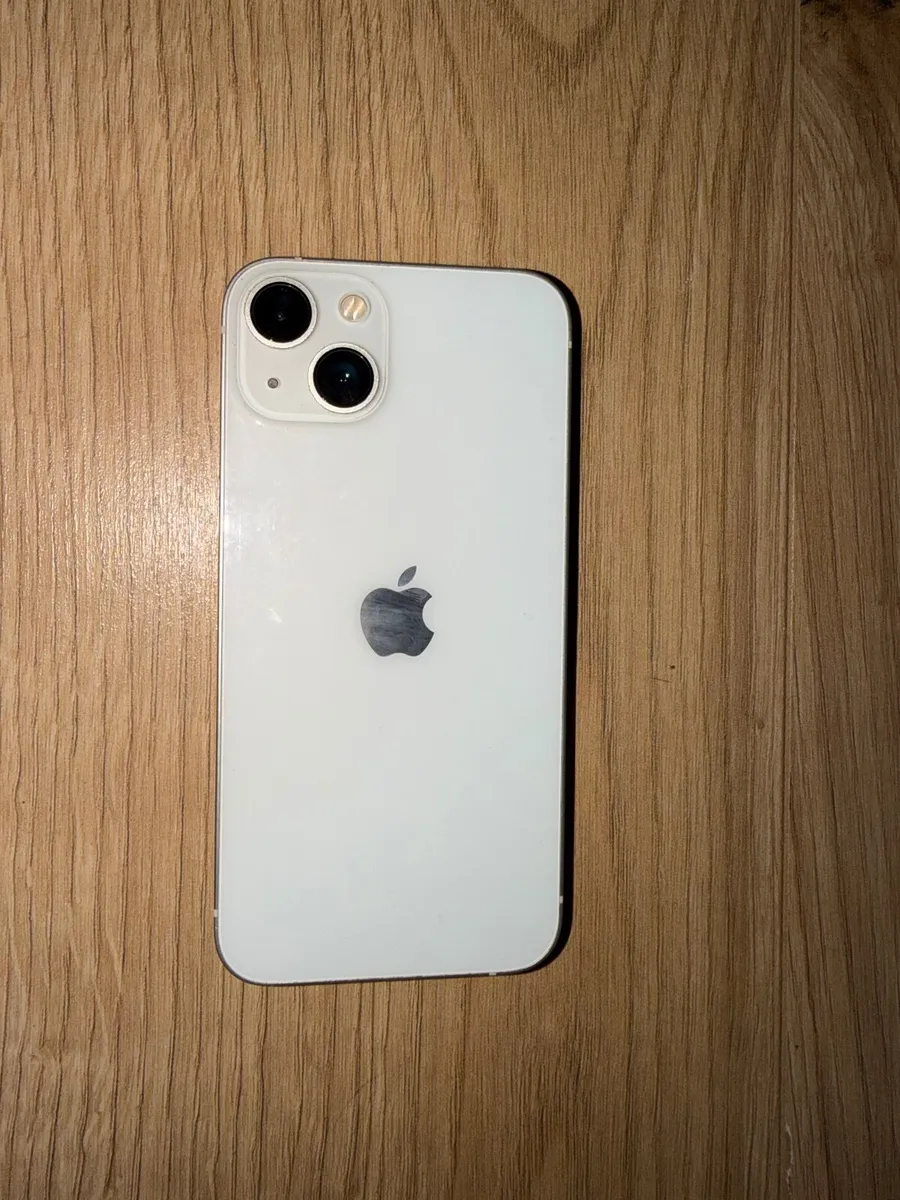 iPhone 13 - Image 1