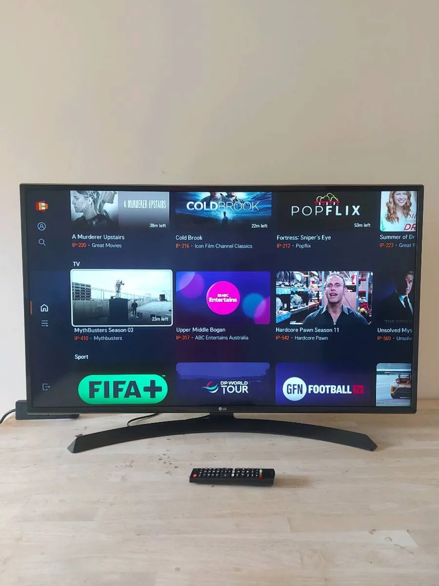 LG 43" smart 4K TV - Image 3