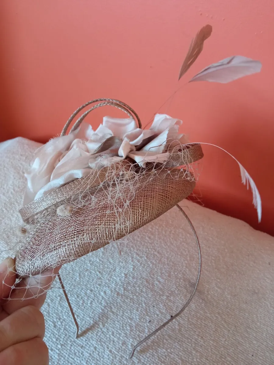 Fascinator - Image 2