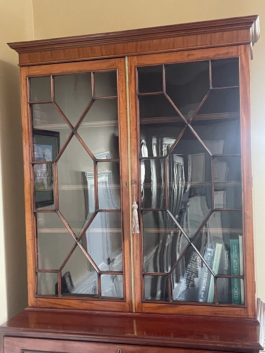 Antique Georgian Mahogony Secretaire - Image 2